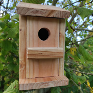 nichoir pour oiseaux en bois frêne-châtaignier- fabrication